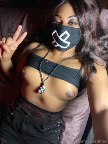 Max / basedmax nude photo #19