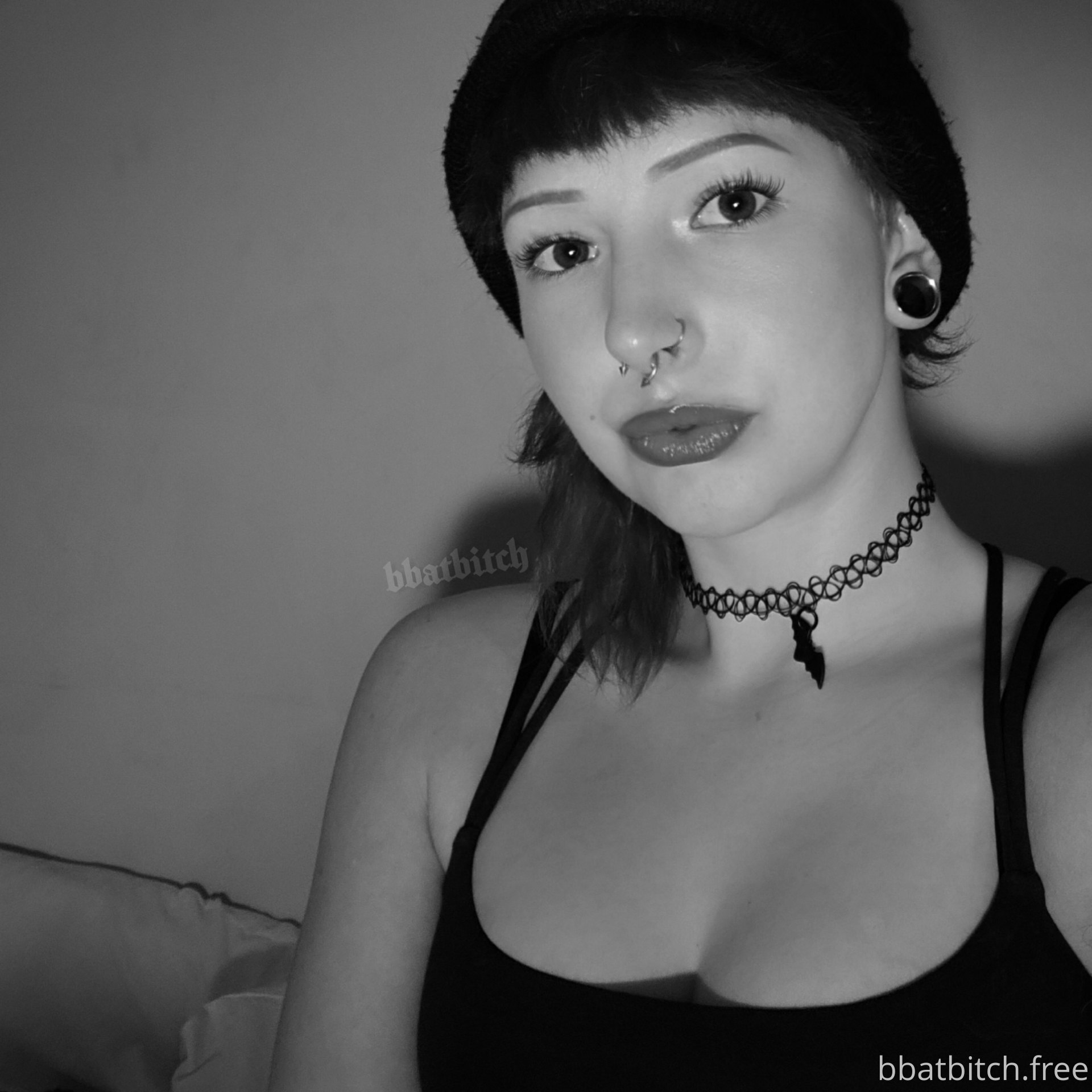 𝐗 (free / bbatbitch.free nude photo #3