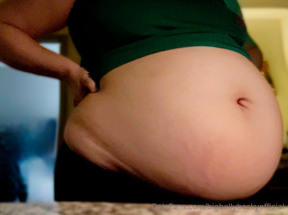 Becky / bbbofficial nude photo #14