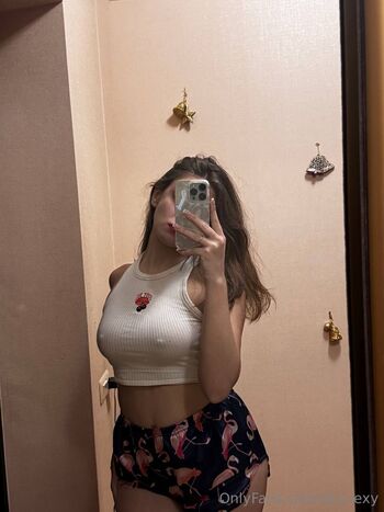 OnlyFans / bby.lexy nude photo #14