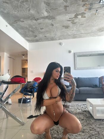 Angi / bbyg.ang nude photo #34