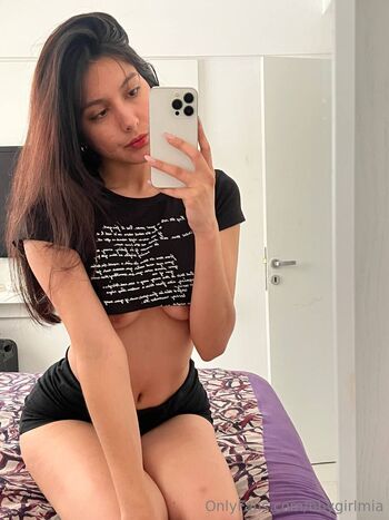 Mia / bbygirlmia / bbygirl.mia nude photo #4