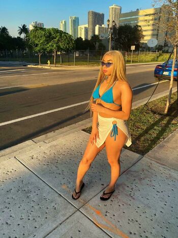 Sha / bbygshai nude photo #1