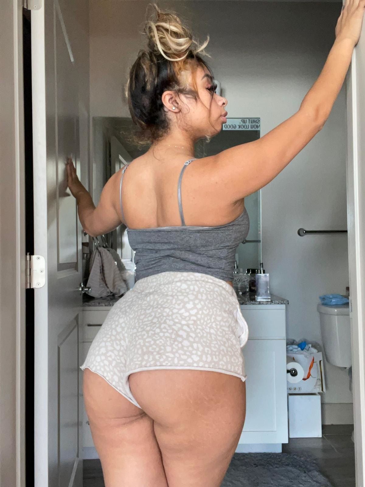 Sha / bbygshai nude photo #19