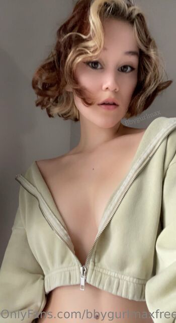 BbygurlFre / bbygurlmaxfree nude photo #29