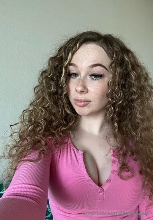 Nessa / bbynessax nude photo #12