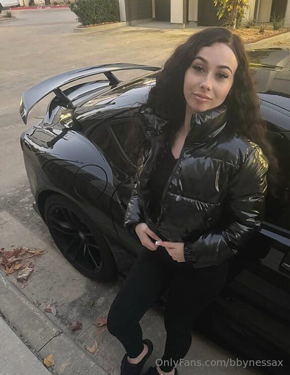 Nessa / bbynessax nude photo #14