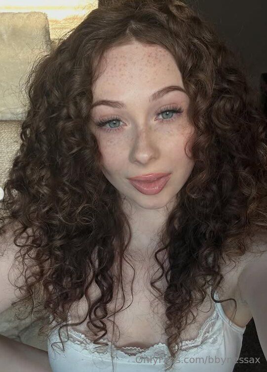 Nessa / bbynessax nude photo #29