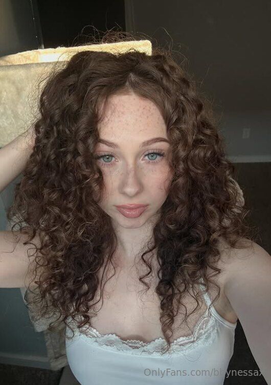 Nessa / bbynessax nude photo #30