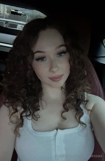 Nessa / bbynessax nude photo #34