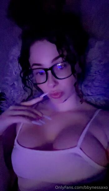 Nessa / bbynessaxo nude photo #16