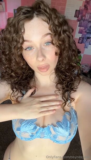 Nessa / bbynessaxo nude photo #23