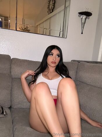 Ayele / bbyy.ayelen nude photo #8