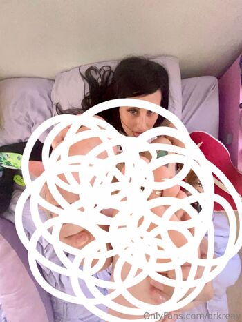 archive / beastgirlbpd nude photo #2