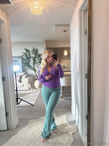 Baile / beautywithbailey nude photo #4