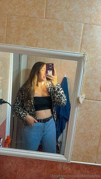 Tubebita / bebediablita nude photo #13