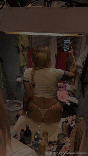 Anja / bebybunny / anjaerikastroem nude photo #5