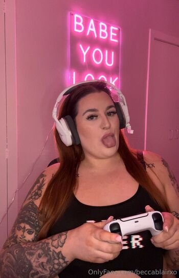 BECCA / beccablairxo nude photo #34