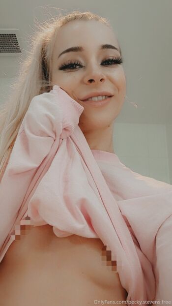 𝔹𝕖𝕔𝕜𝕪 𝕊𝕒𝕧𝕒𝕘𝕖 / becky.savage.free nude photo #34