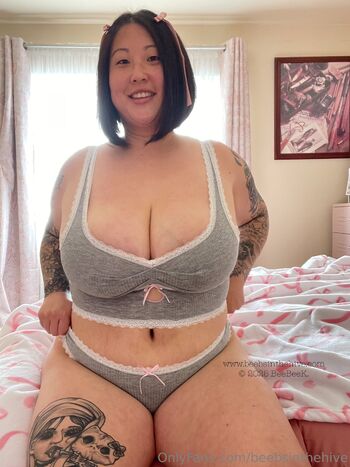 BeeBee K. / beebsinthehive nude photo #35