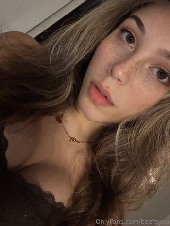 ts.beefay sad today.. / beefayxo nude photo #16