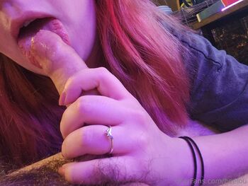 beelou nude photo #33