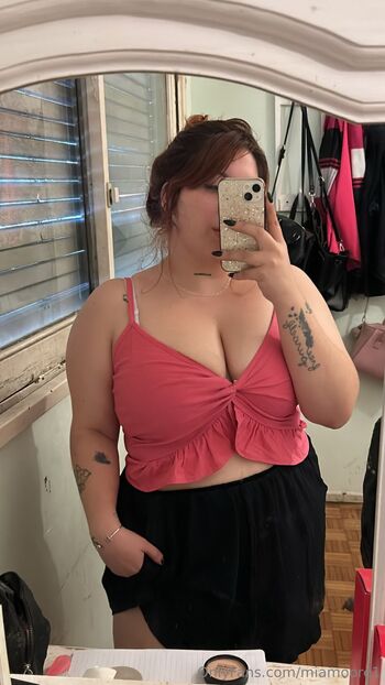 Belu / beelufree nude photo #13