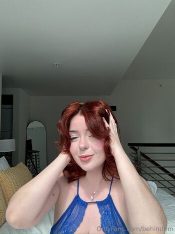 Emily Wad / behindem / loudemily / loudemilyy / louddemily nude photo #19