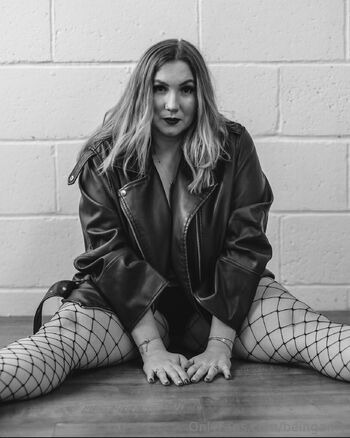 Amy Kat / beingamy / beingamykate / dreams_dumbbell / being_amy_kate nude photo #15