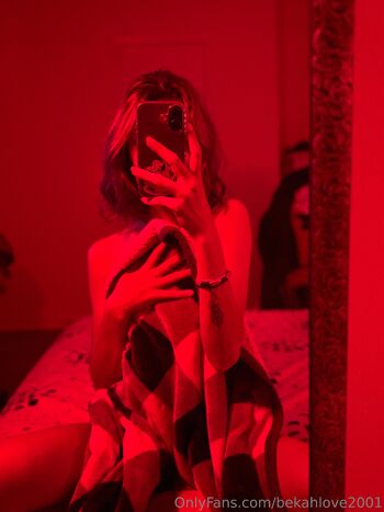 SexyBunny / bekahlove2001 nude photo #7