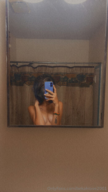 SexyBunny / bekahlove2001 nude photo #9