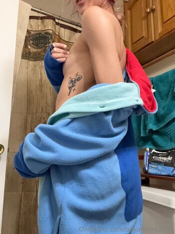 SexyBunny / bekahlove2001 nude photo #34