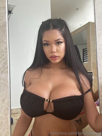 𝗕𝗲𝗹𝗹𝗮 / bella.bzkaa nude photo #4