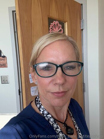 Bella Bar / bella_bare_petiteprofxxx nude photo #8