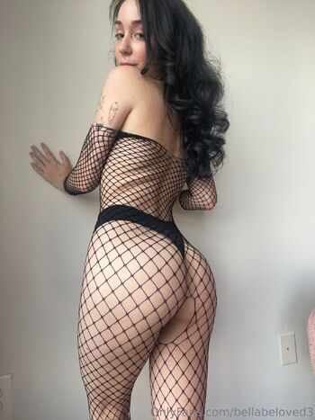 Bella / bellabeloved3 nude photo #15
