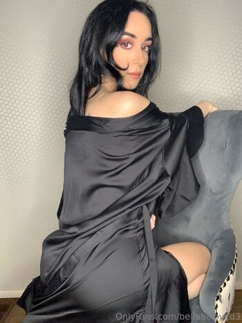 Bella / bellabeloved3 nude photo #36