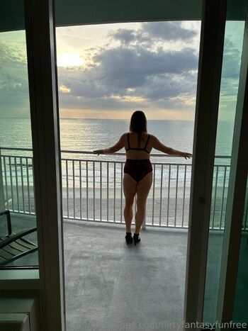 Bella Brook / bellabrooksnextdoor nude photo #21