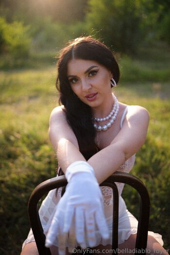 𝓖𝓸𝓭𝓭𝓮𝓼𝓼 𝓑𝓮𝓵𝓵𝓪 𝓯𝓸𝔂𝓮𝓻 / belladiablo_foyer nude photo #36