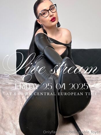 𝓖𝓸𝓭𝓭𝓮𝓼𝓼 𝓑𝓮𝓵𝓵𝓪 𝓯𝓸𝔂𝓮𝓻 / belladiablo_foyer nude photo #37