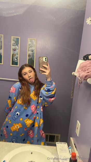 Bella Jad / bellajadeee nude photo #26