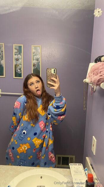 Bella Jad / bellajadeee nude photo #28