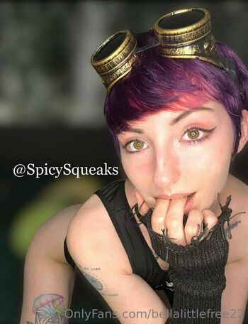 Little Bella / bellalittlefree22 nude photo #36