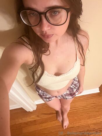 Bella Marie Berrad / bellamarieberrada nude photo #2