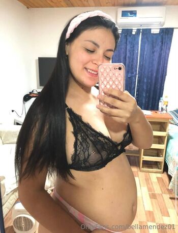 Isabella Mende / bellamendez01 nude photo #24