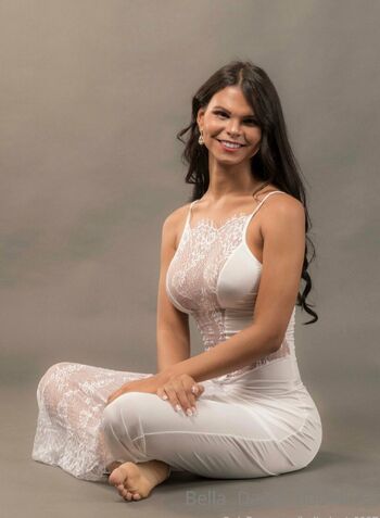 bellapussy25 nude photo #7