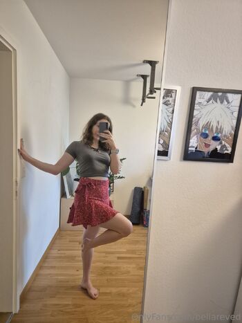 Bell / bellareved nude photo #23