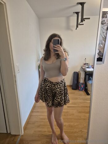 Bell / bellareved nude photo #30