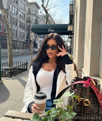 Bell / bellaskaa nude photo #32