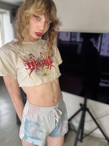 Bell / bellathrnexo / lewdy__booty nude photo #30