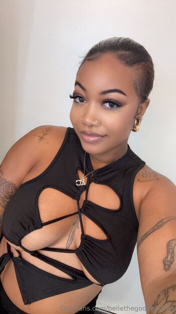 Belle / bellethegoddessfree nude photo #21